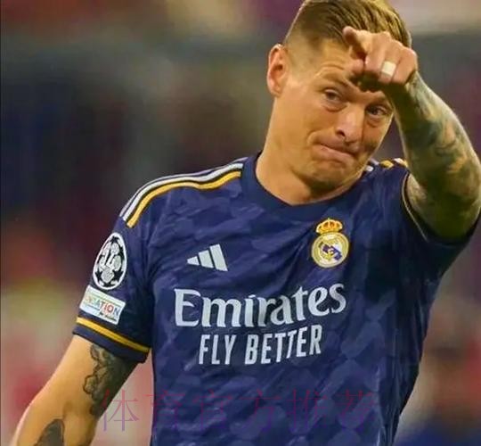 克罗斯将接受评估 有望在周末对黄潜比赛中复出 克罗斯将接受评估 有望在周末对黄潜比赛中复出